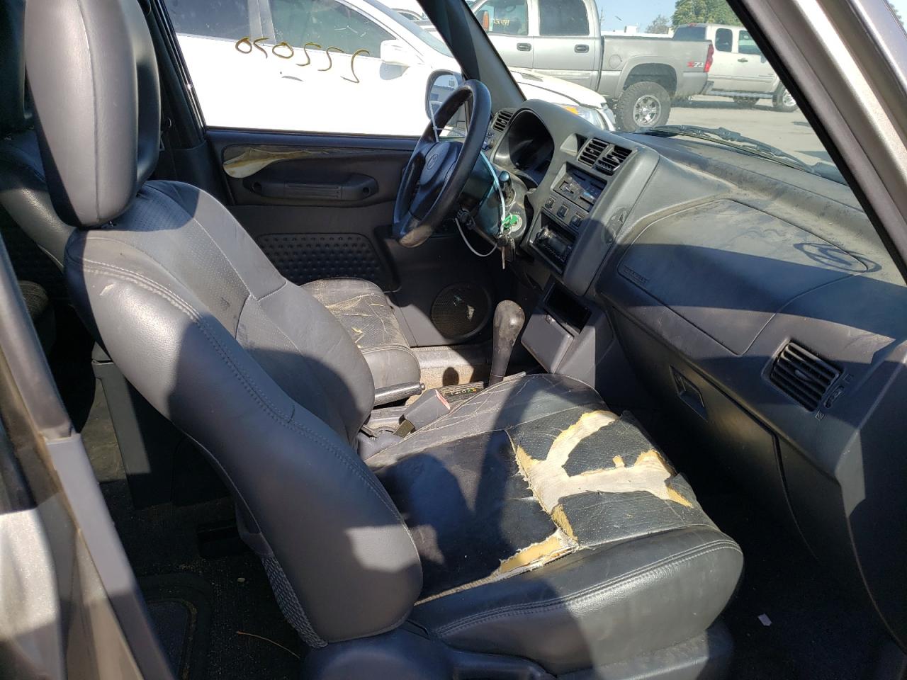 Photo 5 from auction – 1999 TOYOTA RAV4 with VIN JT3HP10V4X7125833