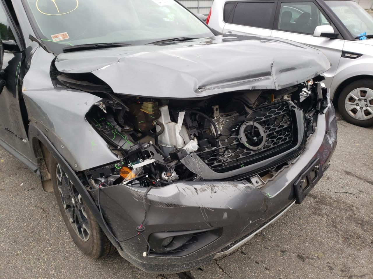 Photo 9 from auction – 2019 NISSAN PATHFINDER with VIN 5N1DR2MMXKC626538