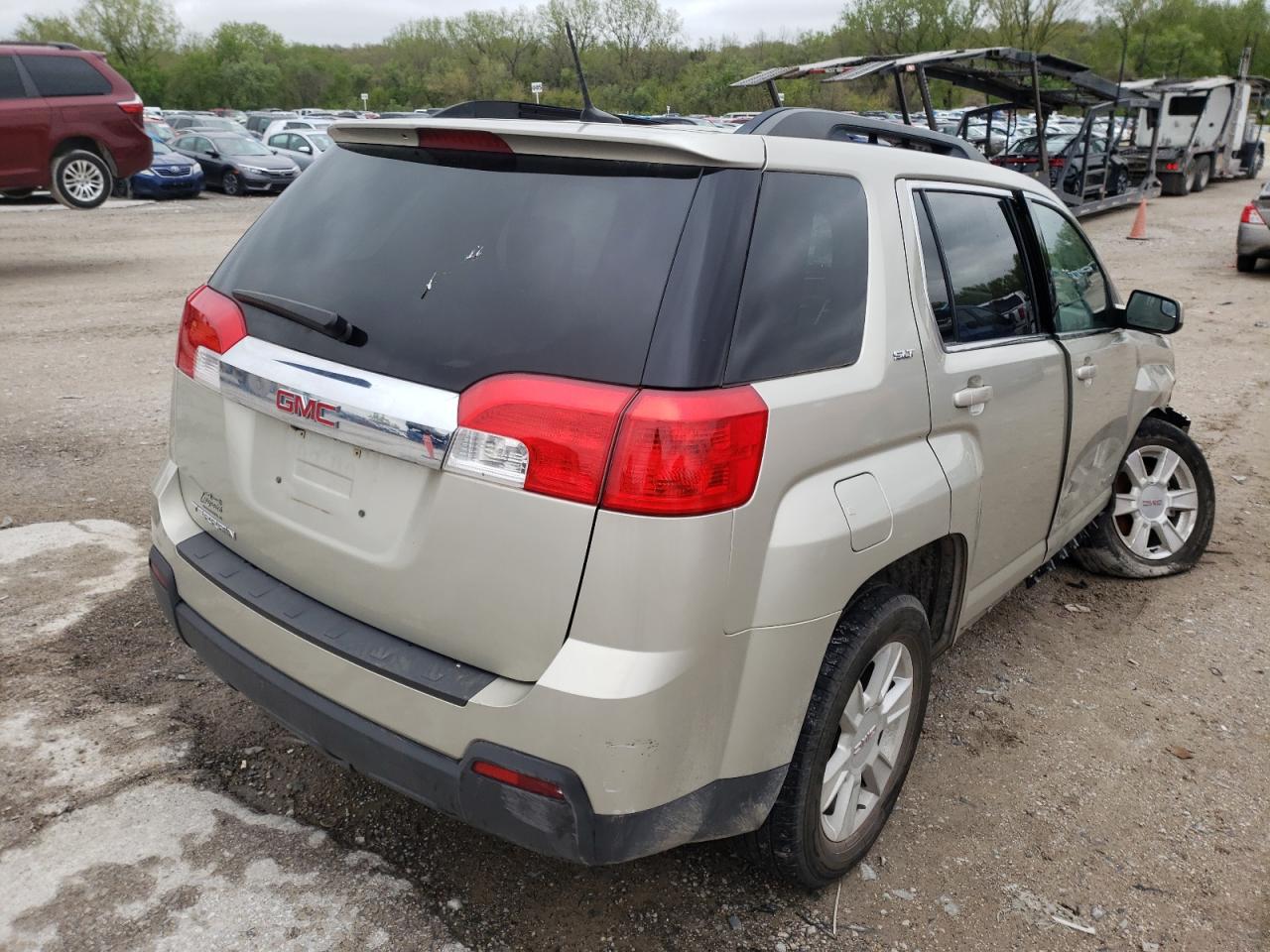 Photo 4 from auction – 2013 GMC TERRAIN SL with VIN 2GKALUEK2D6202546