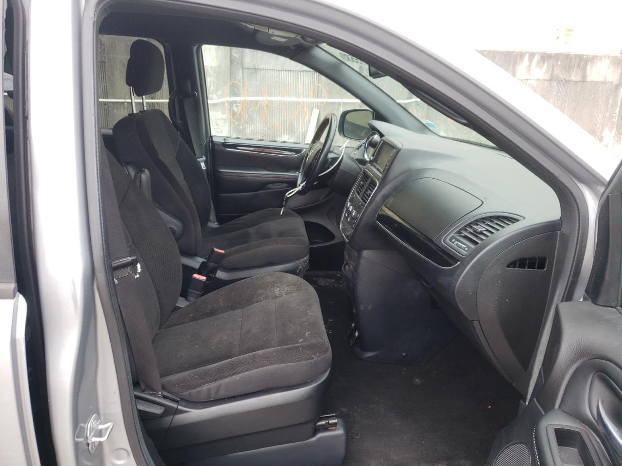 Photo 5 from auction – 2018 DODGE GRAND CARA with VIN 2C4RDGBG2JR215174