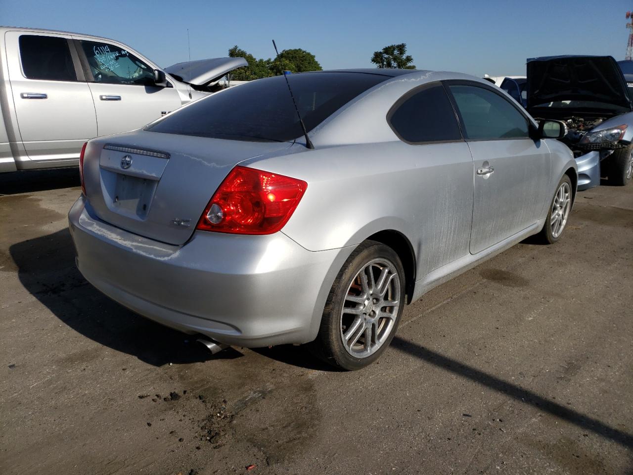 Photo 4 from auction – 2006 TOYOTA SCION TC with VIN JTKDE177460104245