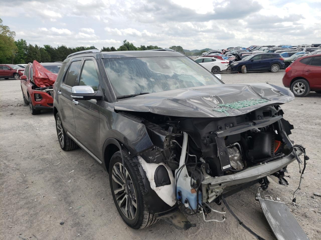 FORD EXPLORER P 2018 with VIN 1FM5K8HT2JGC80229 - Photo from auction