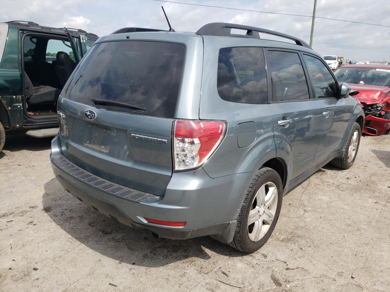 Photo 4 from auction – 2010 SUBARU FORESTER 2 with VIN JF2SH6CC8AH792901