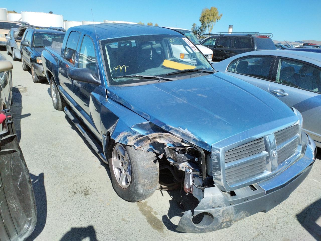 Photo 1 from auction – 2005 DODGE DAKOTA QUA with VIN 1D7HE48NX5S165888