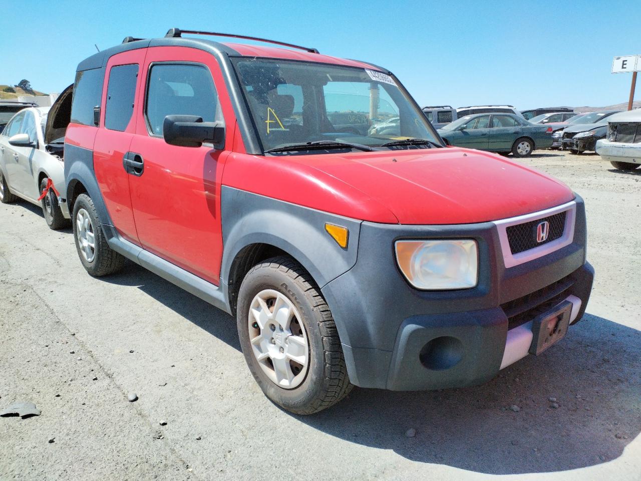 HONDA ELEMENT LX 2006 with VIN 5J6YH28356L011941 - Photo from auction