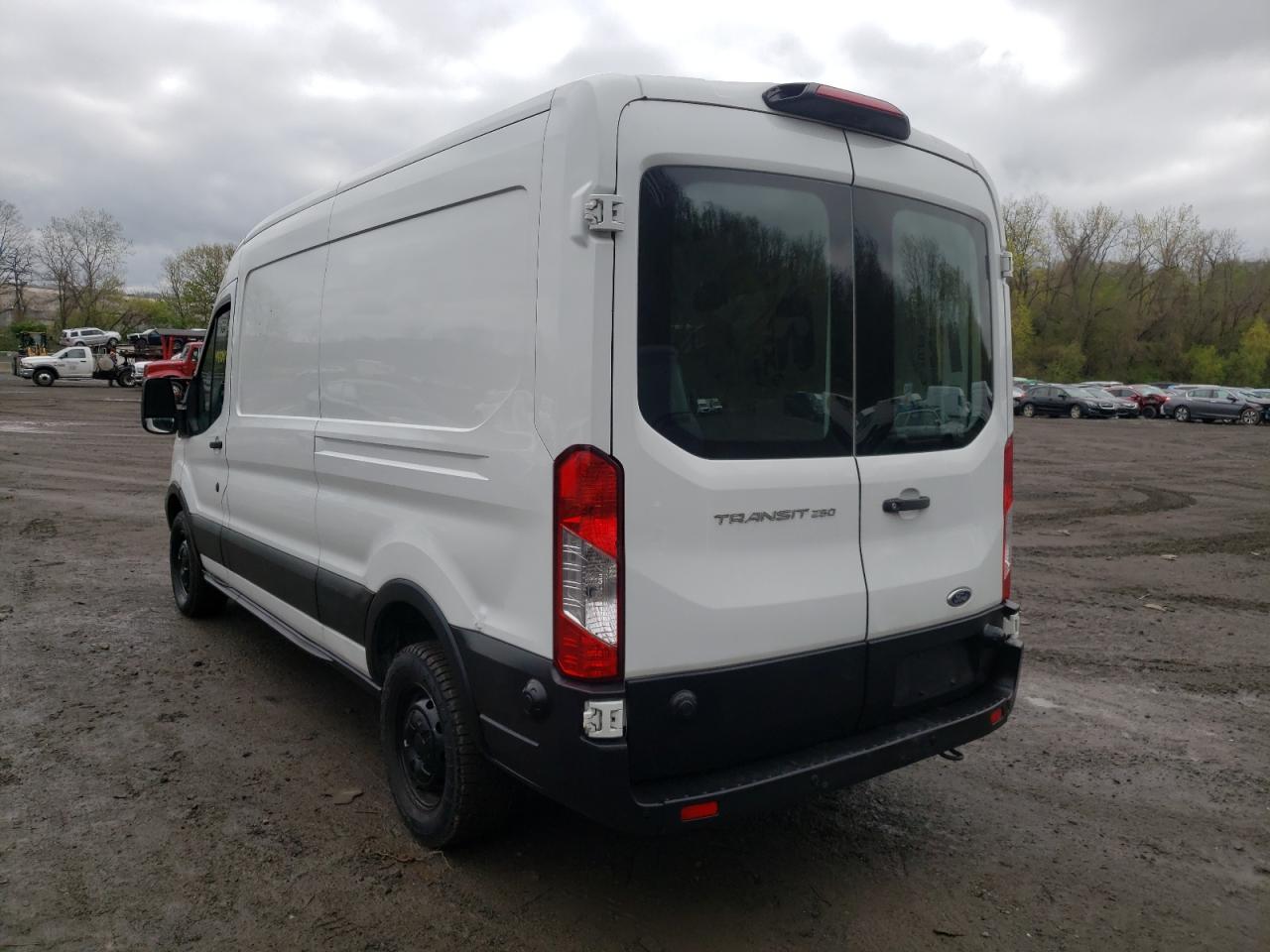 Photo 3 from auction – 2019 FORD TRANSIT T- with VIN 1FTYR2CM9KKA30186