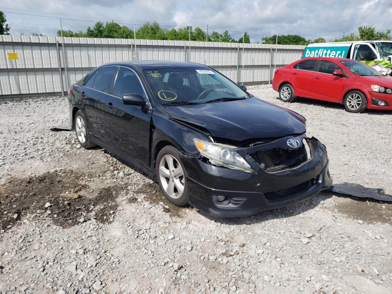 TOYOTA CAMRY BASE 2011 with VIN 4T1BF3EK7BU724701 - Photo from auction