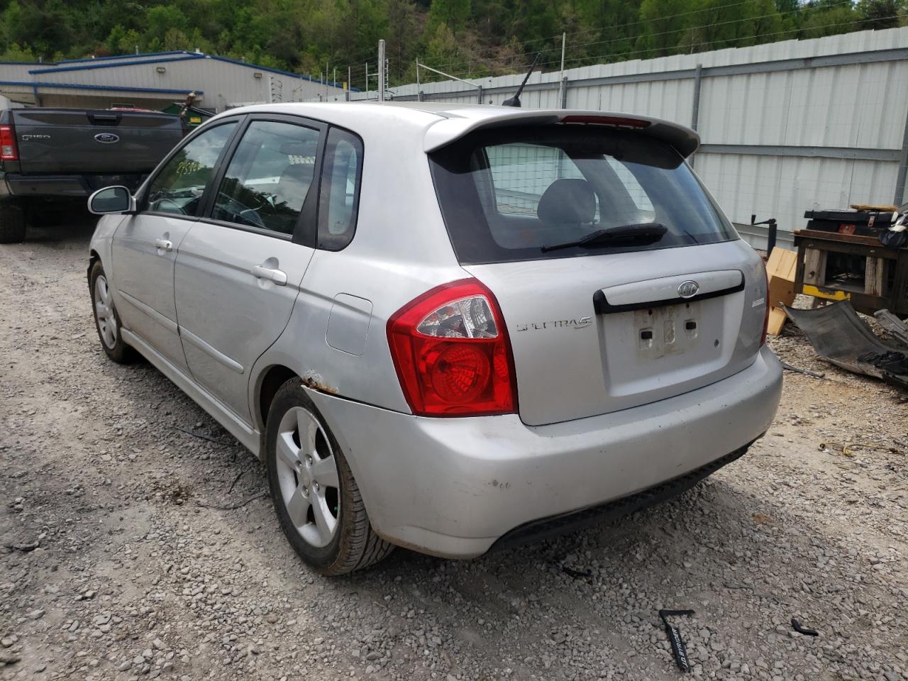 Photo 3 from auction – 2008 KIA SPECTRA5 5 with VIN KNAFE162885017795