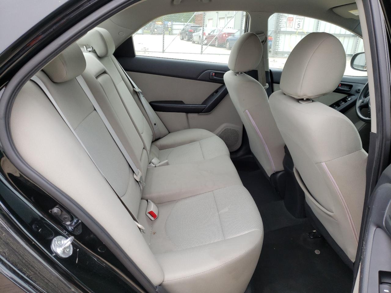 Photo 6 from auction – 2012 KIA FORTE EX with VIN KNAFU4A28C5596811