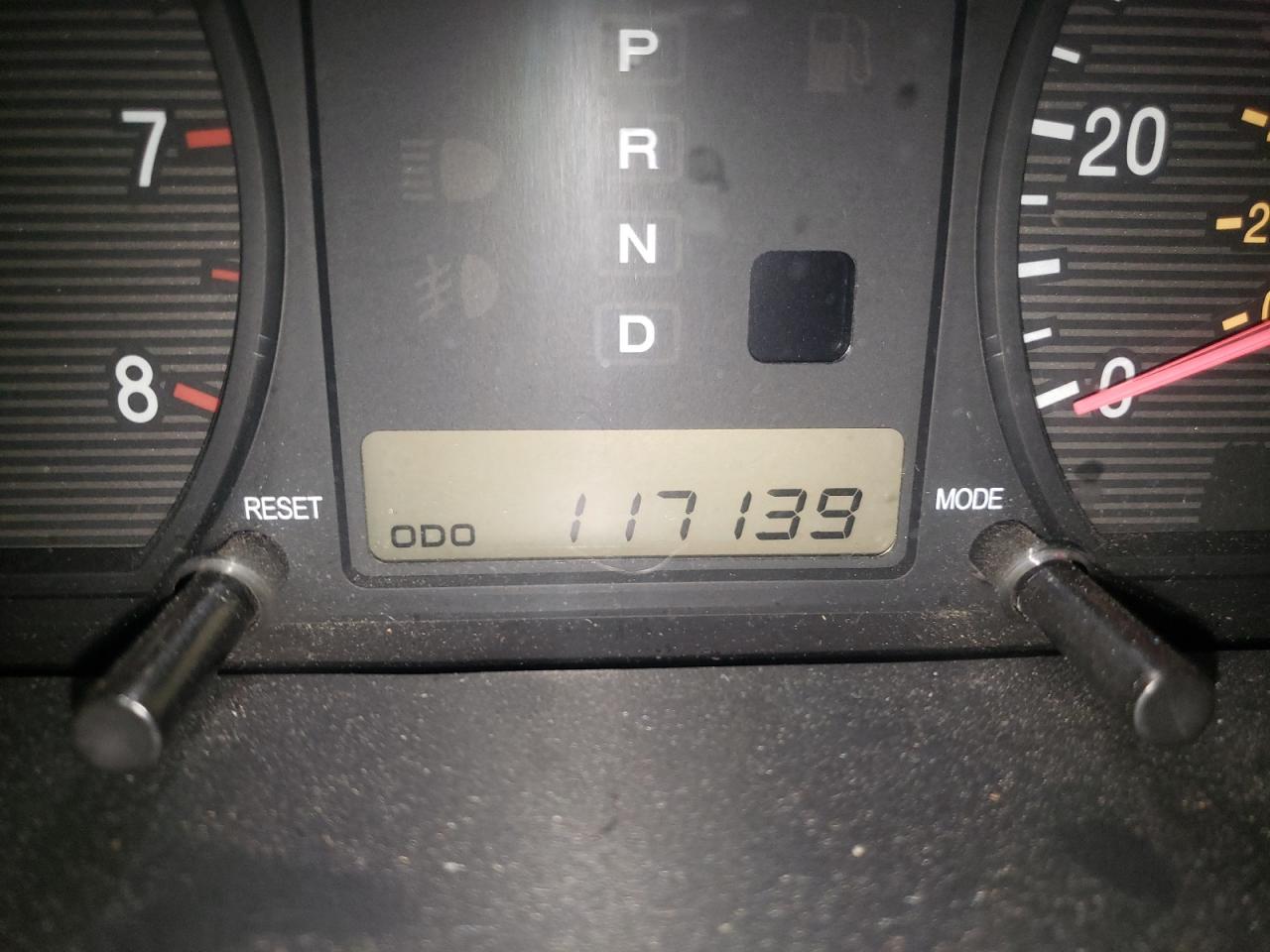 Photo 8 from auction – 2004 HYUNDAI SONATA GL with VIN KMHWF25H44A999978