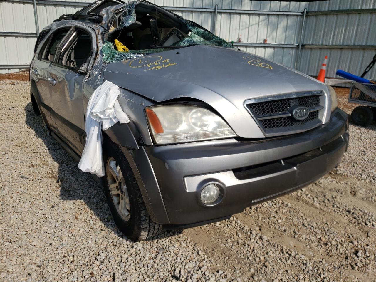 KIA SORENTO 2005 with VIN KNDJD733X55354450 - Photo from auction
