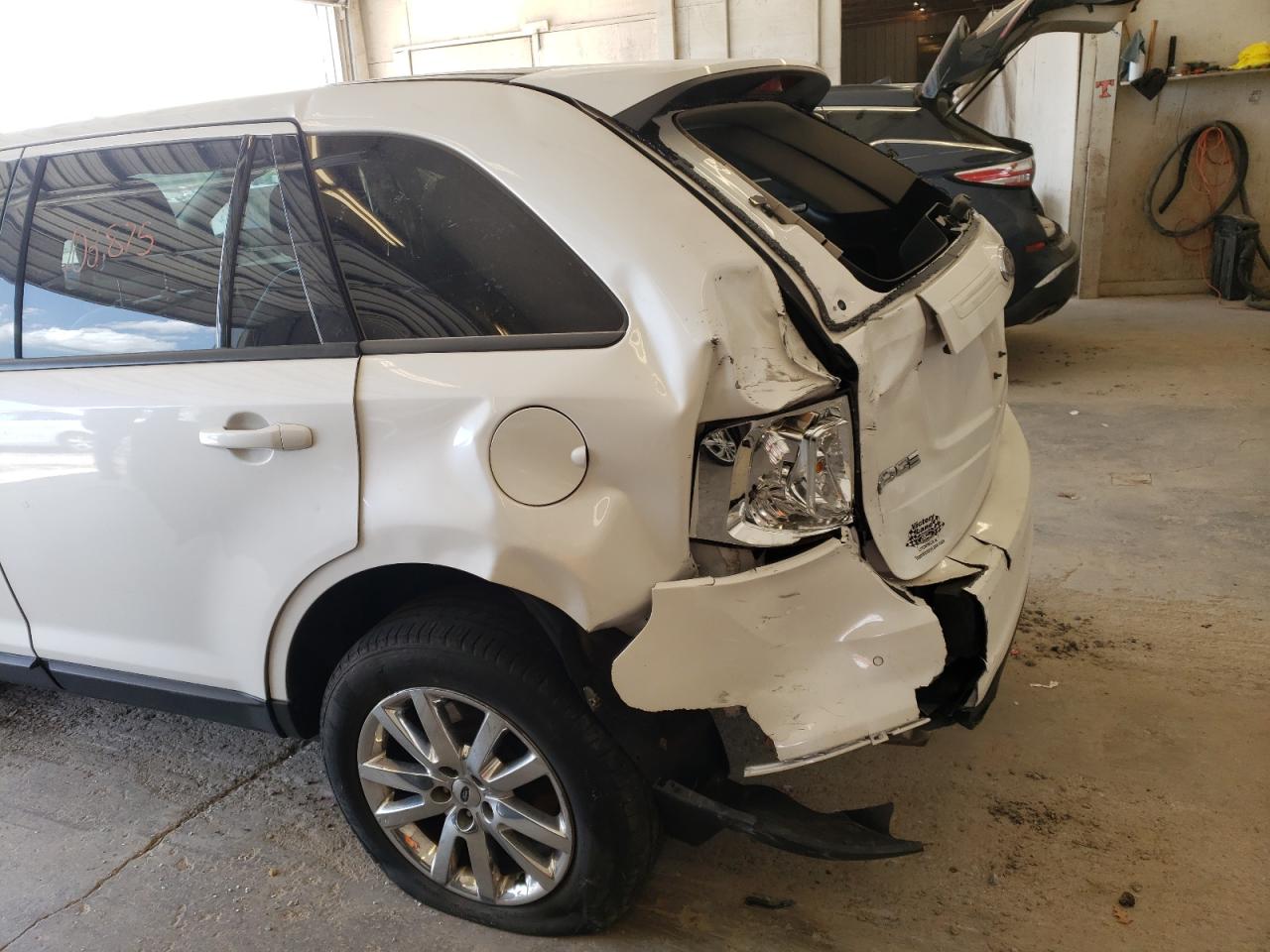 Photo 9 from auction – 2013 FORD EDGE SEL with VIN 2FMDK3JC4DBE37411