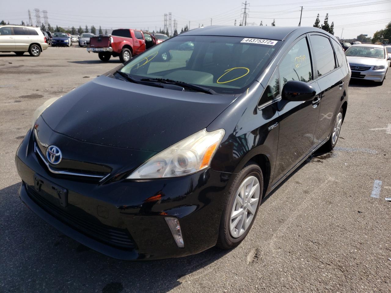 Photo 2 from auction – 2013 TOYOTA PRIUS V with VIN JTDZN3EU6D3281683