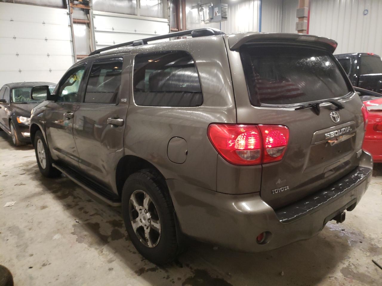 Photo 3 from auction – 2008 TOYOTA SEQUOIA sr with VIN 5TDBY64A48S007114