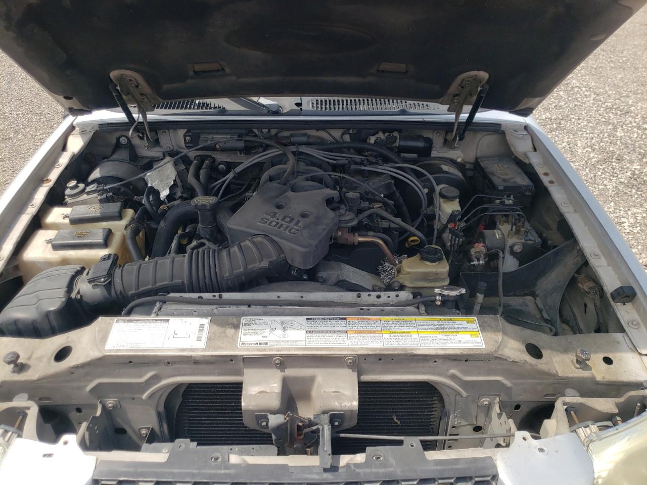 Photo 7 from auction – 2002 FORD EXPLORER S with VIN 1FMZU67E82UB45195