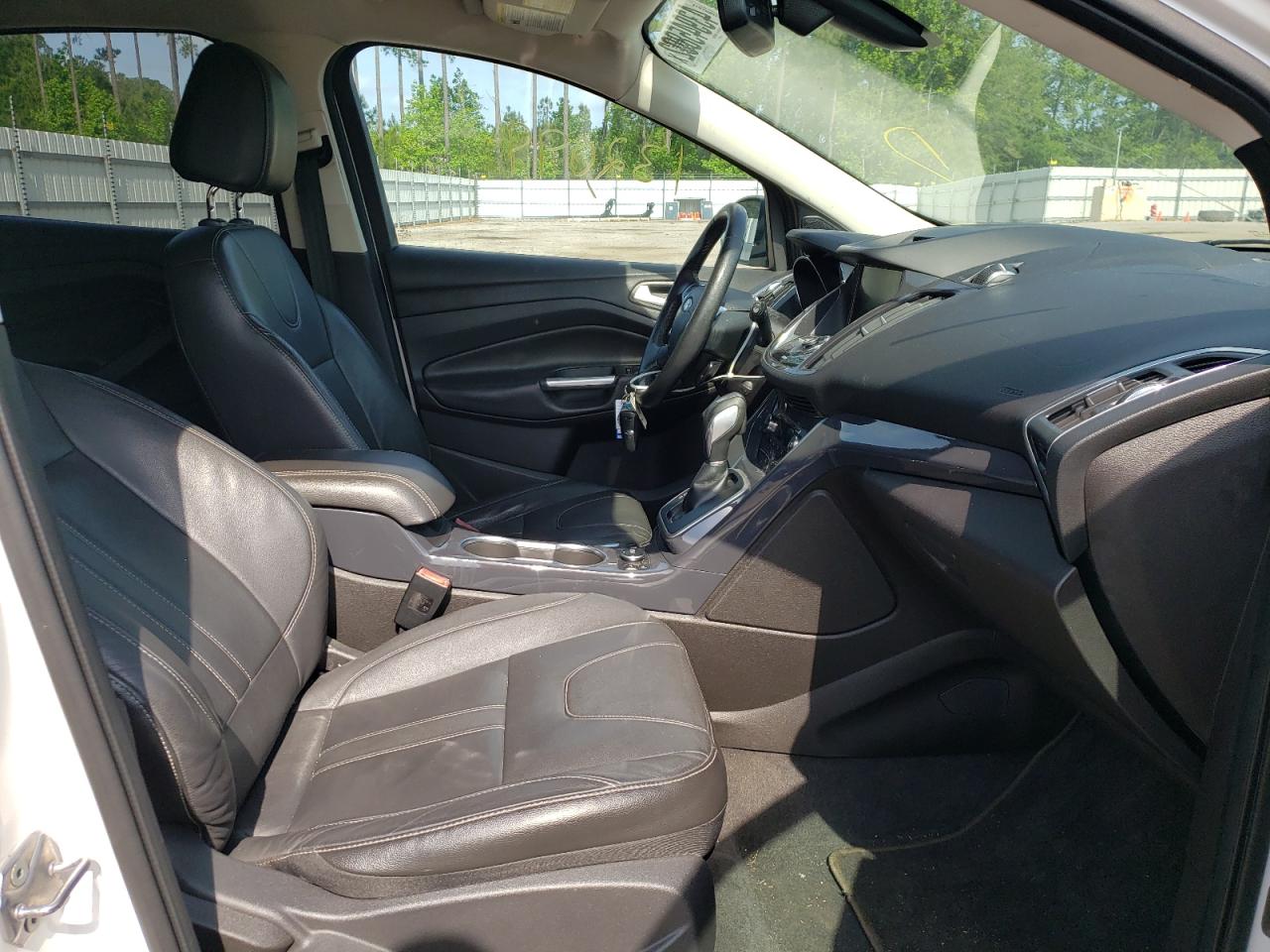 Photo 19 from auction – 2013 FORD ESCAPE TIT with VIN 1FMCU9J9XDUB77569