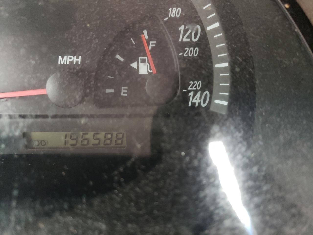 Photo 8 from auction – 2002 TOYOTA CAMRY LE with VIN 4T1BE32K62U033456