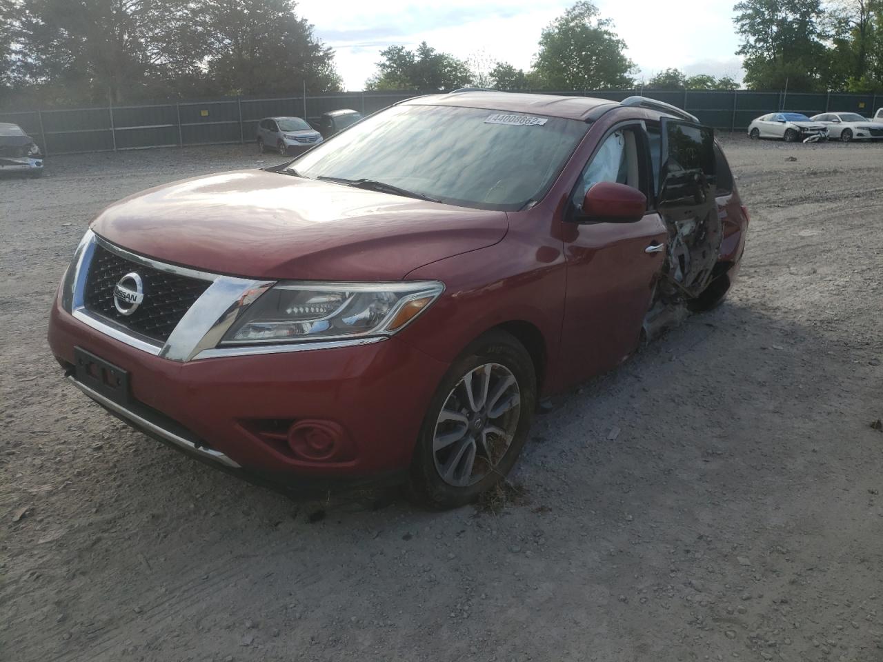 Photo 2 from auction – 2013 NISSAN PATHFINDER with VIN 5N1AR2MM9DC688339