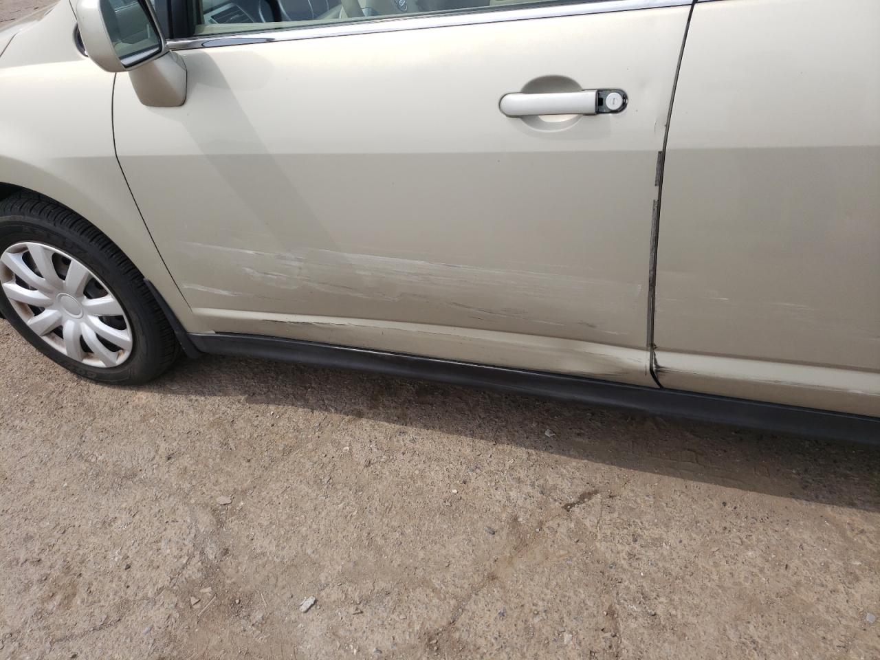 Photo 9 from auction – 2007 NISSAN VERSA S with VIN 3N1BC11E67L413606