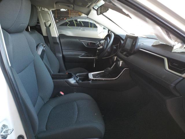 Photo 5 from auction – 2021 TOYOTA RAV4 LE with VIN 2T3F1RFV6MC253115