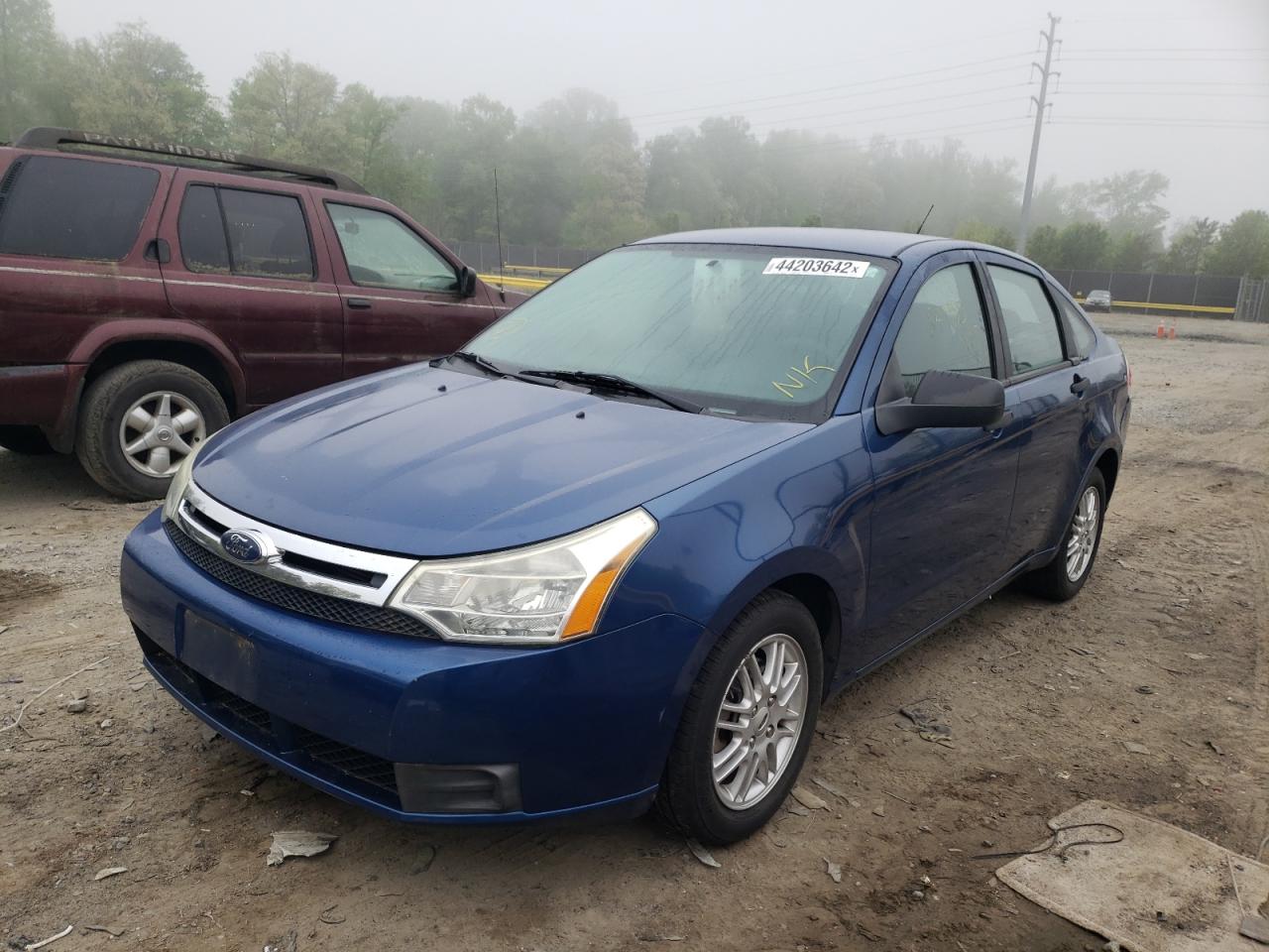 Photo 2 from auction – 2009 FORD FOCUS SE with VIN 1FAHP35NX9W213915