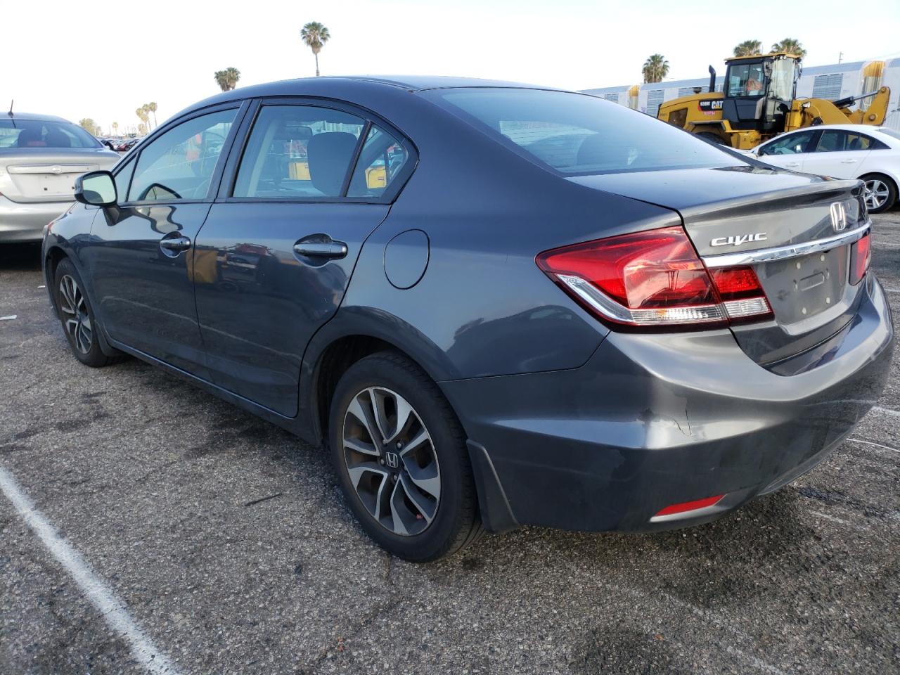 Photo 3 from auction – 2013 HONDA CIVIC EX with VIN 2HGFB2F83DH553743