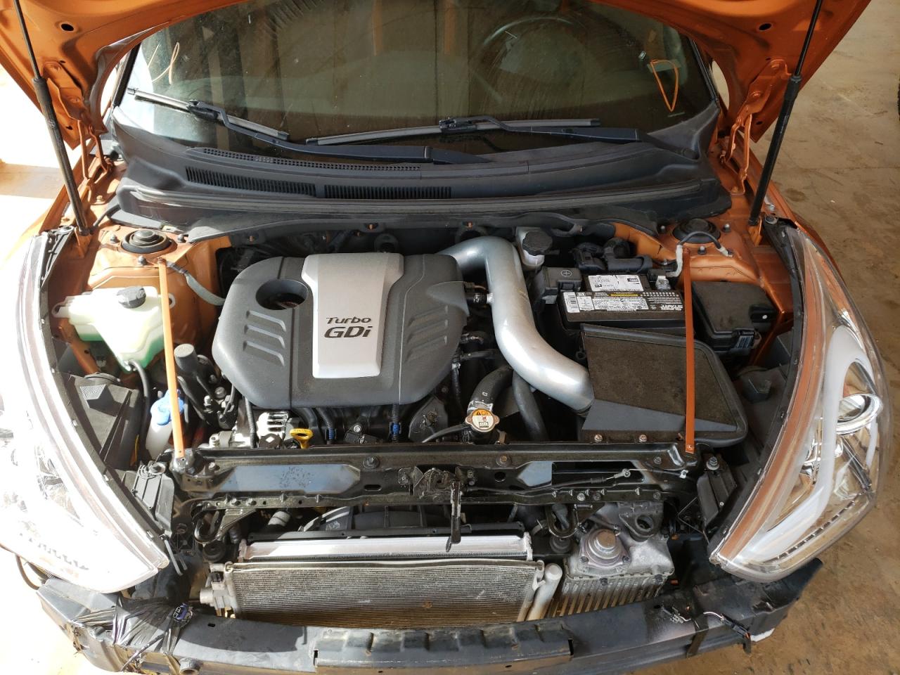 Photo 7 from auction – 2016 HYUNDAI VELOSTER T with VIN KMHTC6AE7GU299647