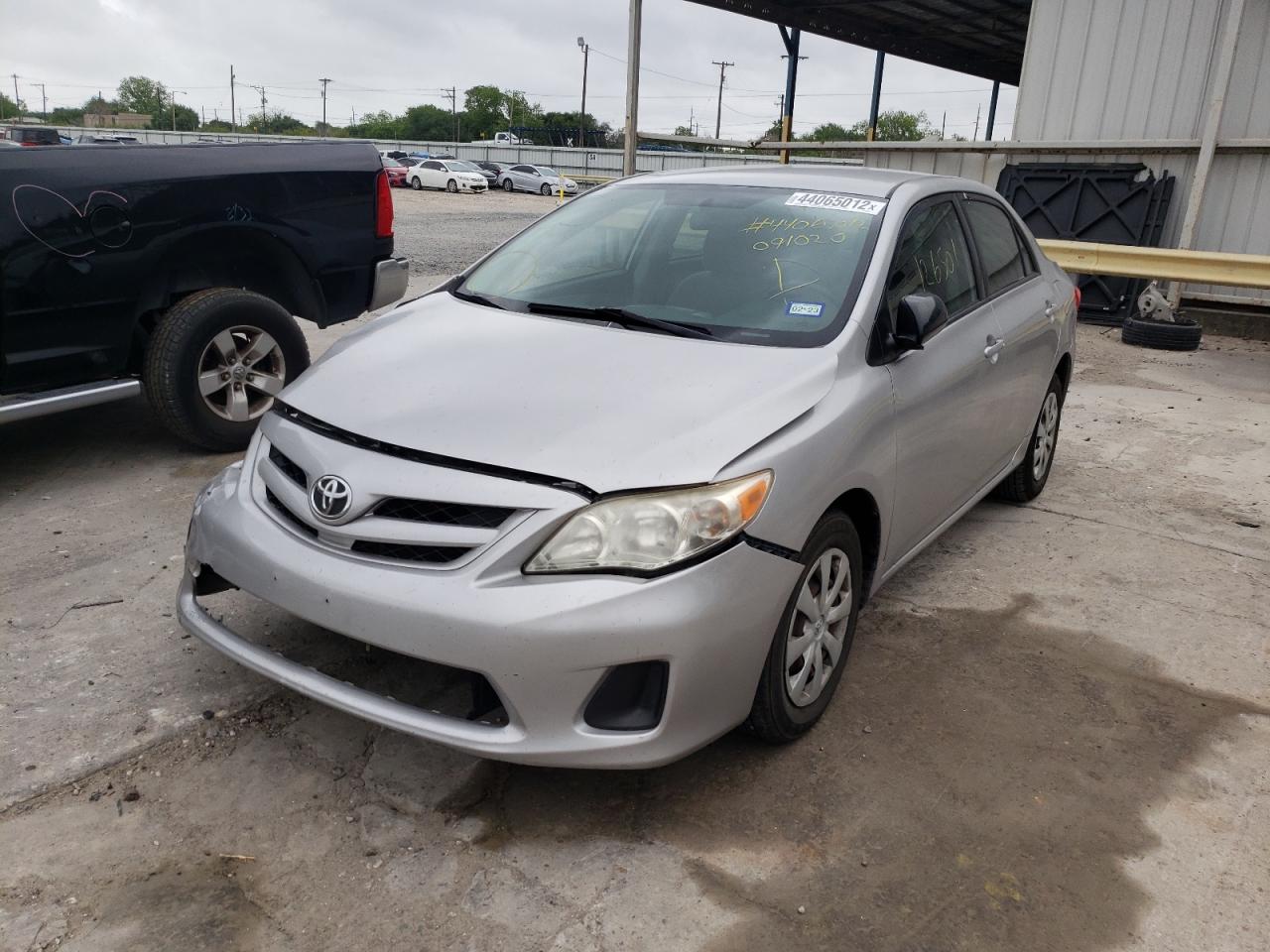 Photo 2 from auction – 2011 TOYOTA COROLLA BA with VIN JTDBU4EE0BJ091020