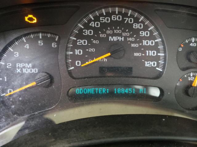 Photo 8 from auction – 2005 CHEVROLET silverado with VIN 2GCEC13T851110203