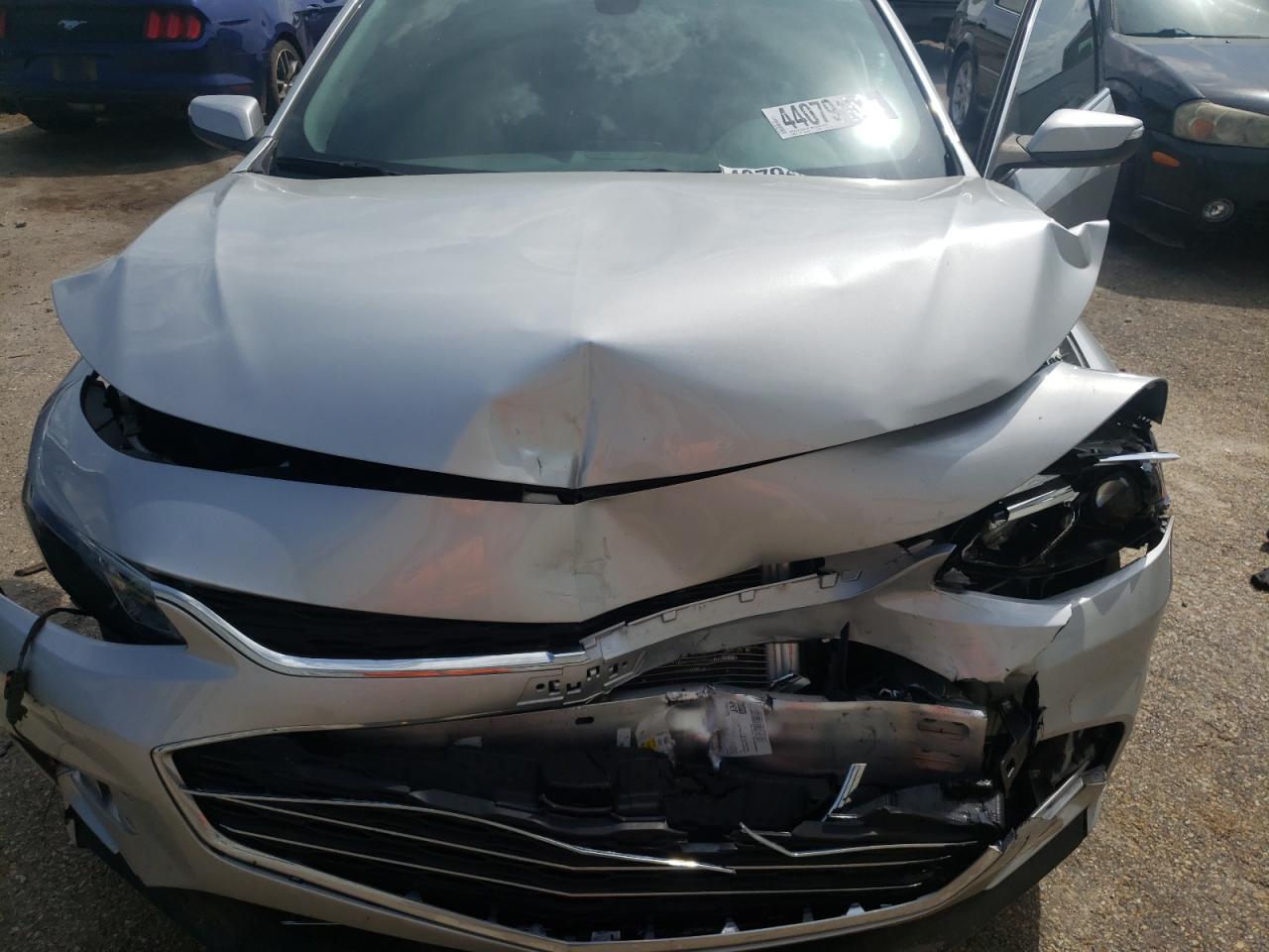 Photo 7 from auction – 2017 CHEVROLET MALIBU LT with VIN 1G1ZE5ST7HF101910