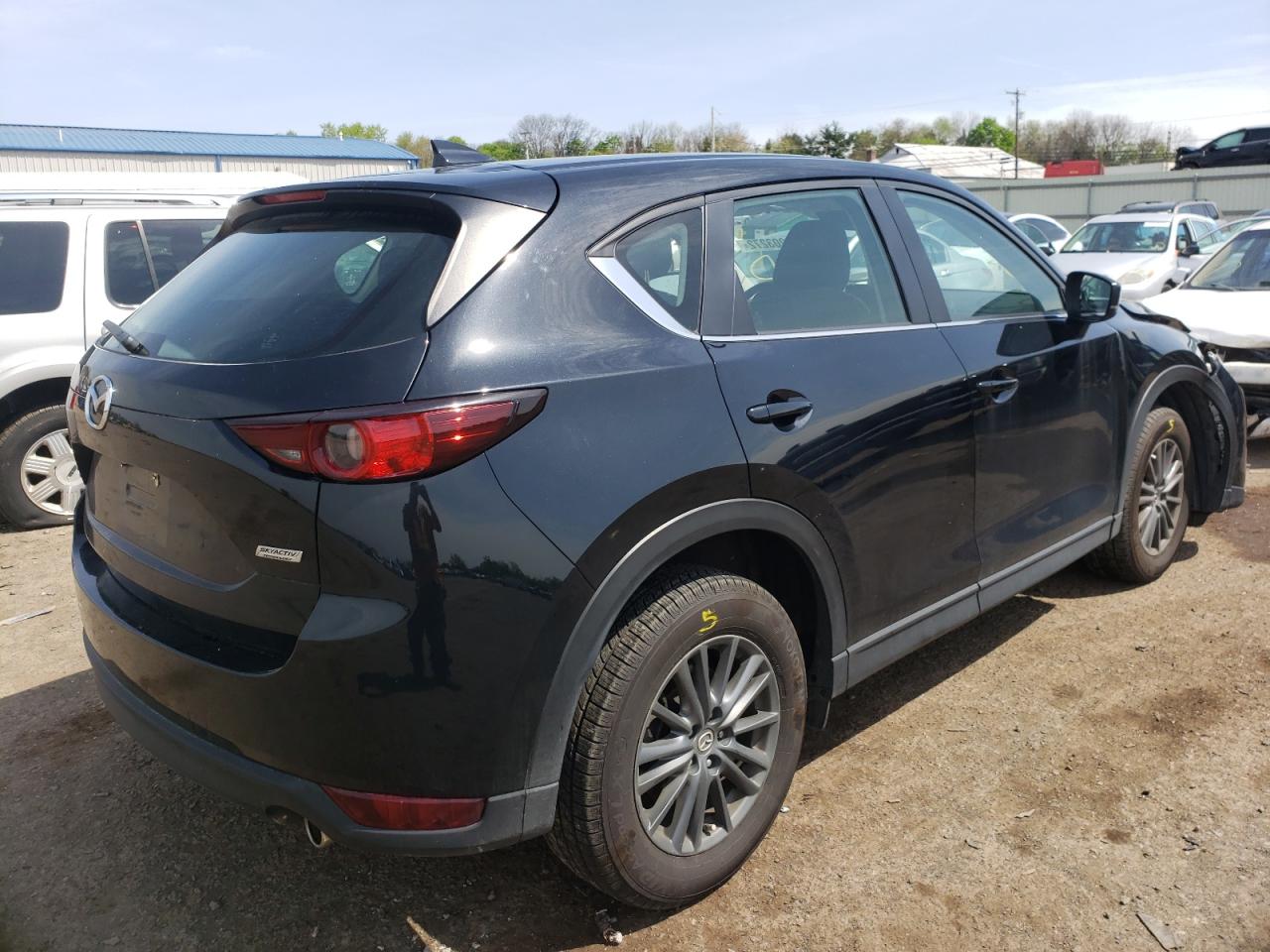 Photo 4 from auction – 2019 MAZDA CX-5 SPORT with VIN JM3KFBBM1K0674882