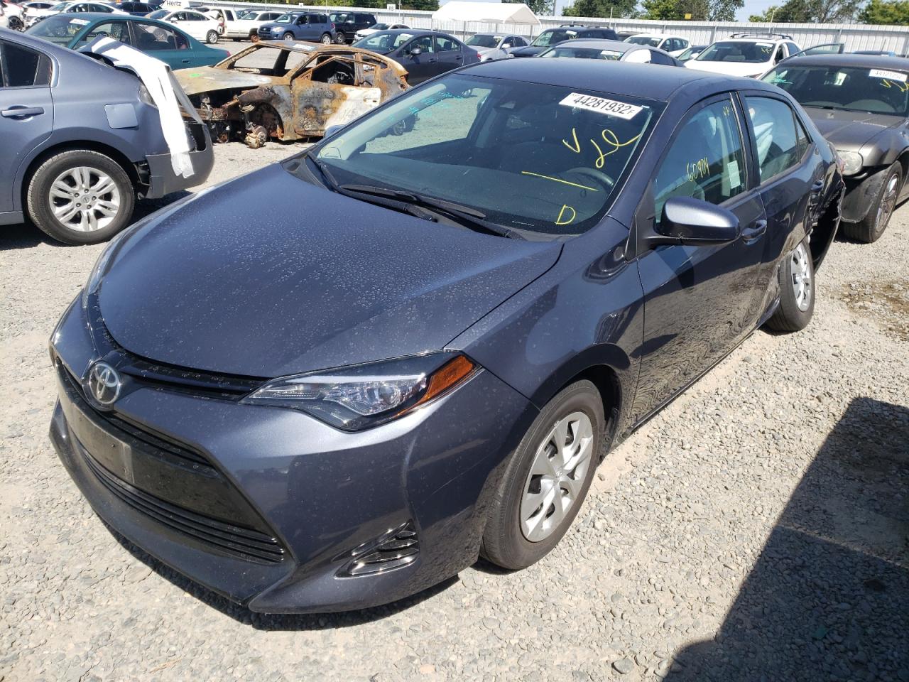 Photo 2 from auction – 2017 TOYOTA COROLLA L with VIN 5YFBURHEXHP688365