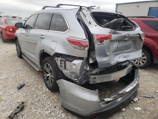 Photo 3 from auction – 2016 TOYOTA HIGHLANDER with VIN 5TDKKRFHXGS125129