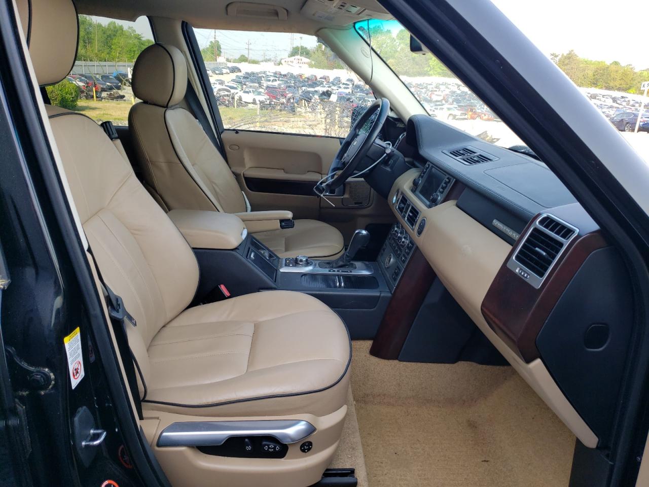 Photo 5 from auction – 2008 LAND ROVER RANGE ROVE with VIN SALME15458A265788