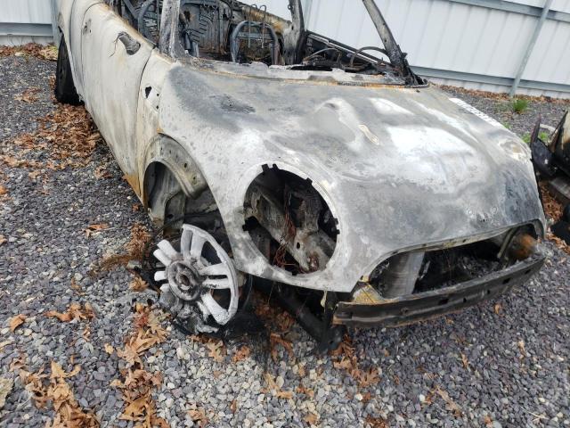 Photo 10 from auction – 2011 MINI COOPER CLU with VIN WMWZF3C58BT188621