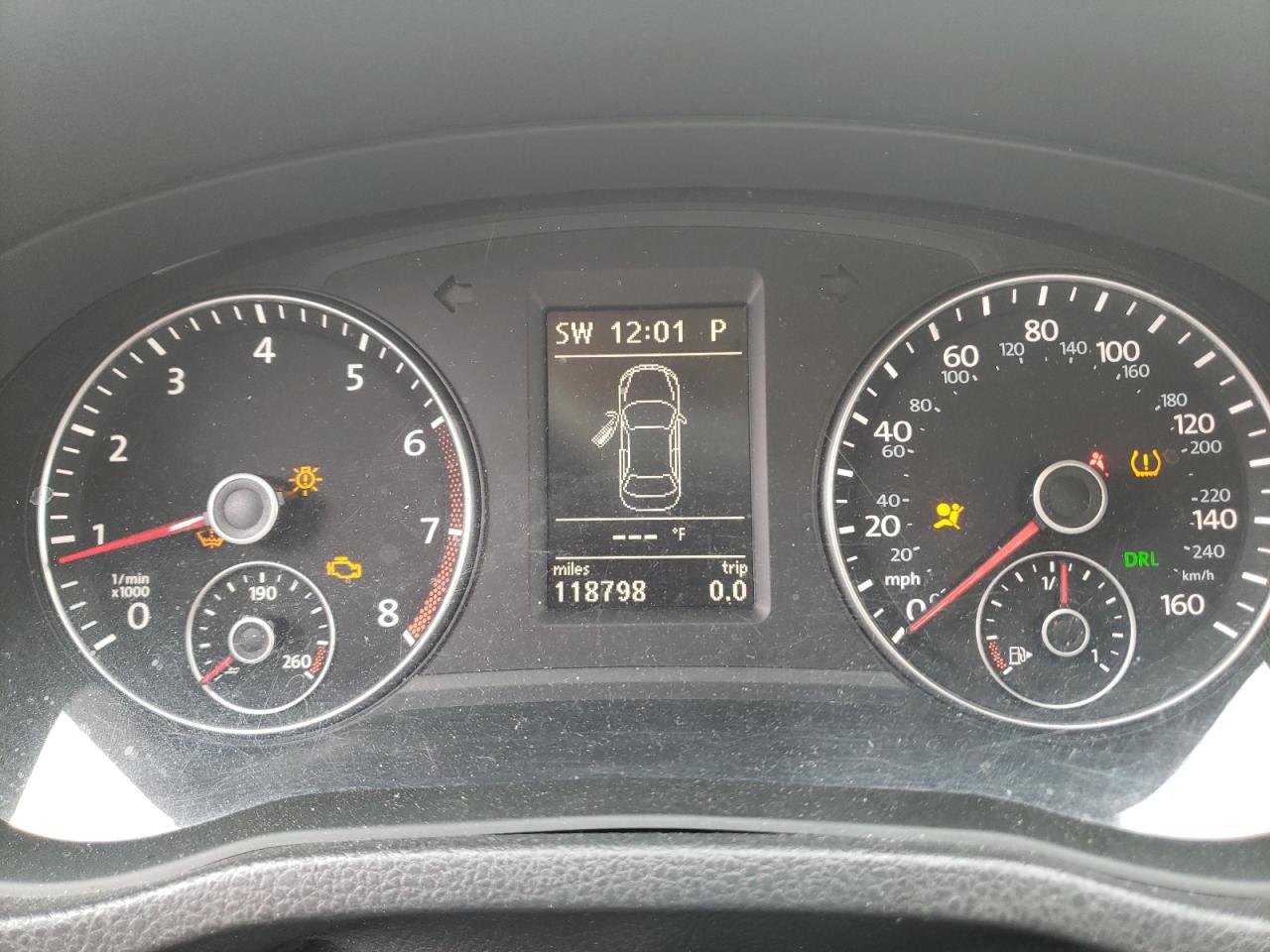 Photo 8 from auction – 2012 VOLKSWAGEN PASSAT SE with VIN 1VWBP7A30CC078428