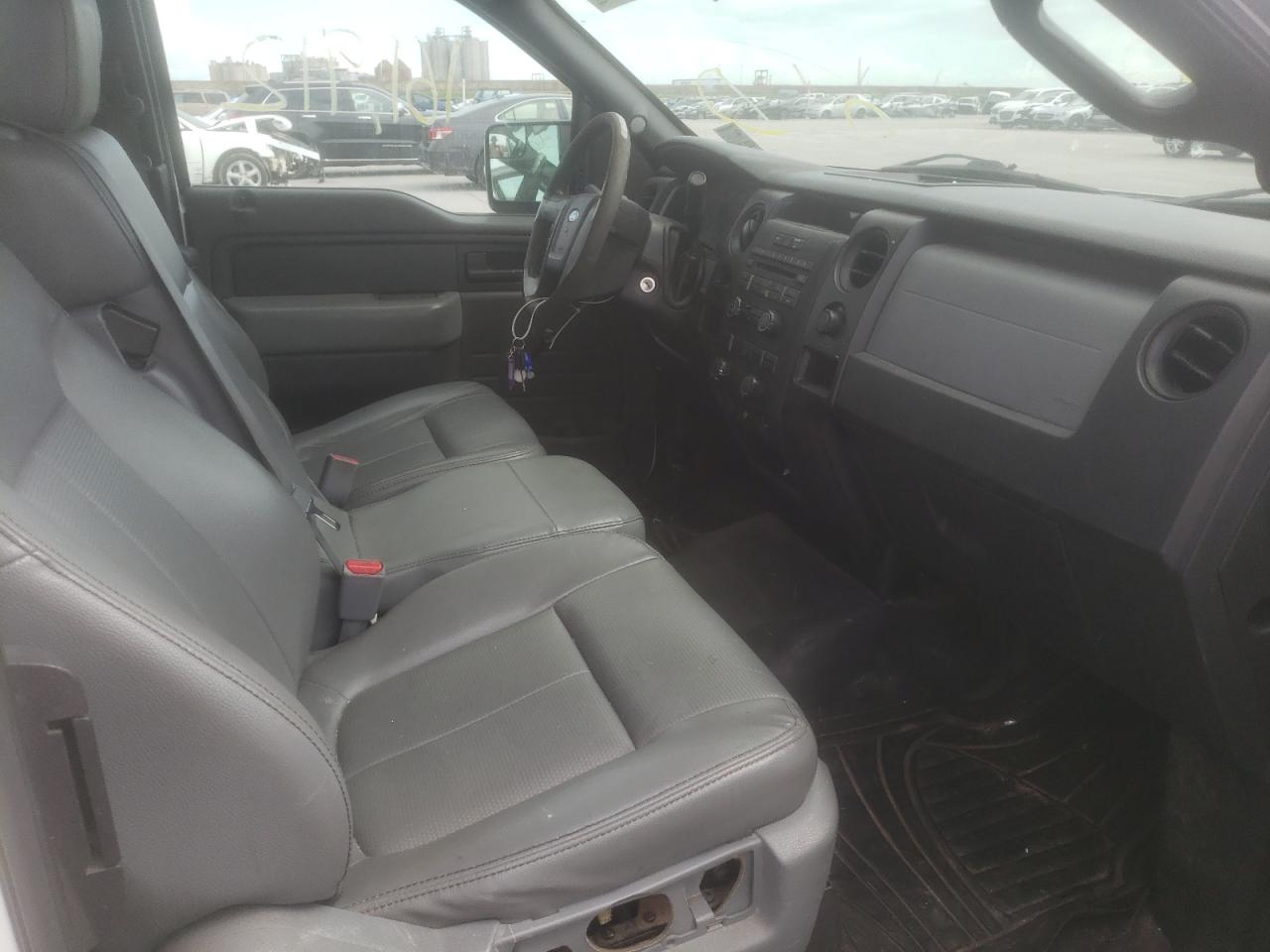 Photo 5 from auction – 2013 FORD F150 SUPER with VIN 1FTEX1CM2DFB88156