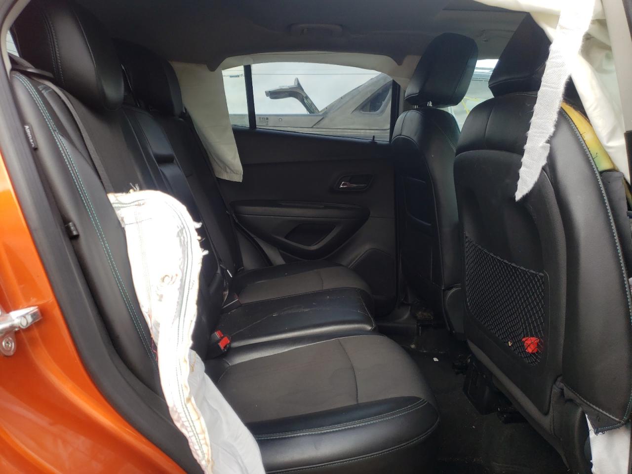 Photo 6 from auction – 2016 CHEVROLET TRAX 1LT with VIN KL7CJPSB6GB537520