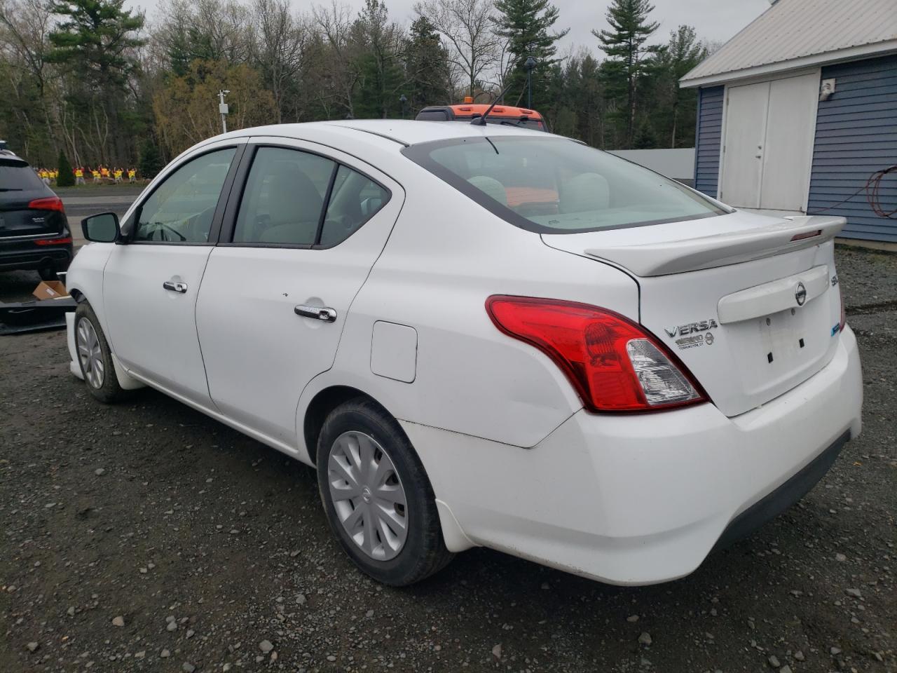 Photo 3 from auction – 2015 NISSAN VERSA S with VIN 3N1CN7AP7FL870541
