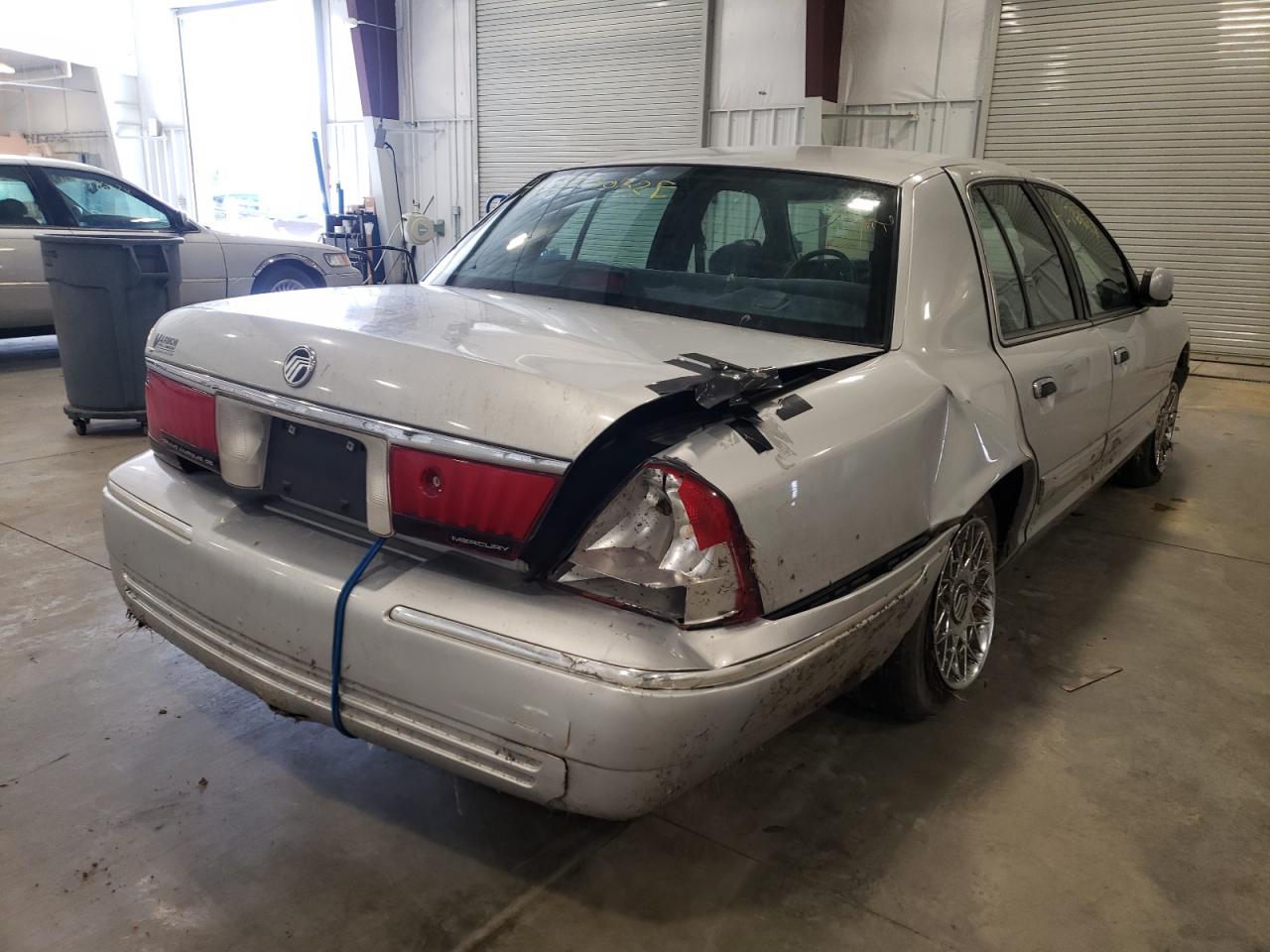 Photo 4 from auction – 2000 MERCURY GRAND MARQ with VIN 2MEFM74W7YX620734