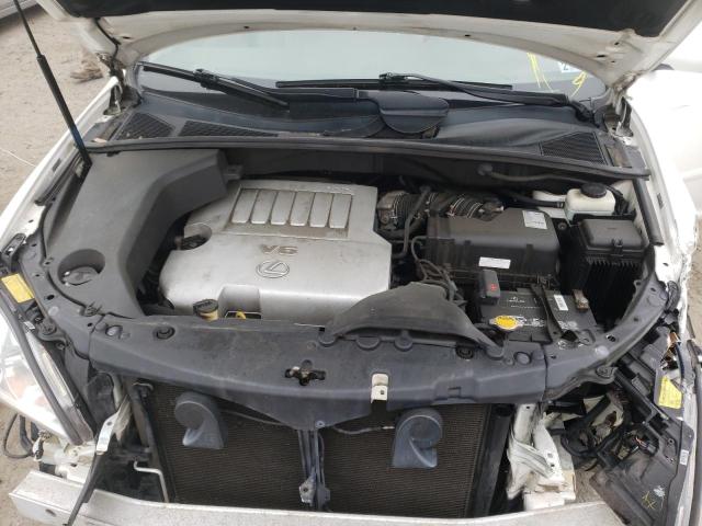 LEXUS RX 350 2008 مع رقم تعريف المركبة 2T2HK31U48C079007 - صورة من المزاد