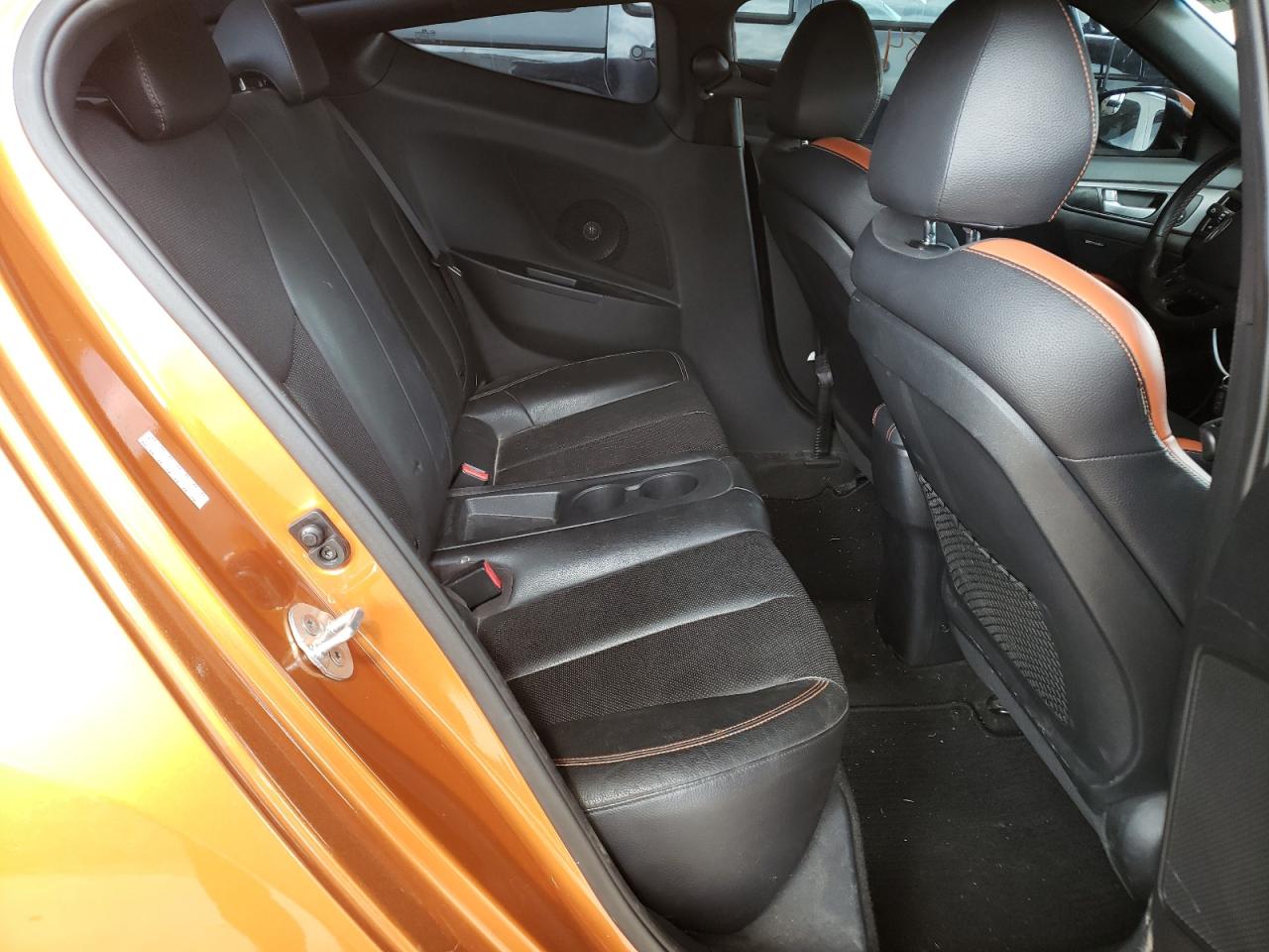 Photo 6 from auction – 2016 HYUNDAI VELOSTER T with VIN KMHTC6AE7GU299647