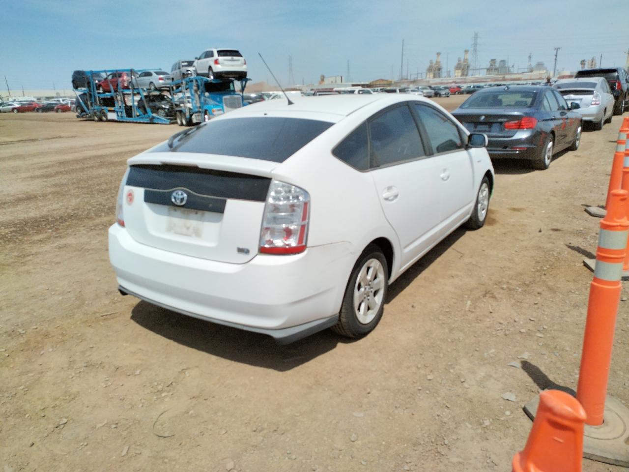 Photo 4 from auction – 2007 TOYOTA PRIUS with VIN JTDKB20U477657581