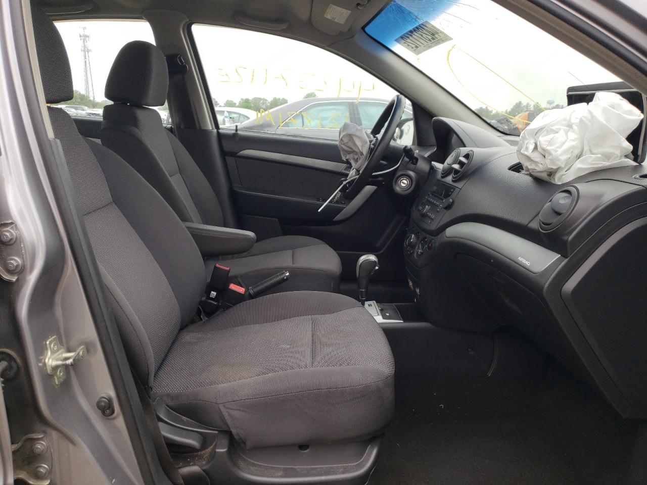 Photo 5 from auction – 2010 CHEVROLET AVEO LS with VIN KL1TD5DE1AB118804