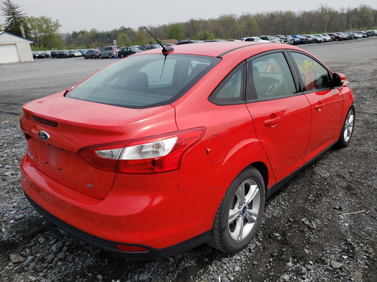 Photo 4 from auction – 2014 FORD FOCUS SE with VIN 1FADP3F26EL285130