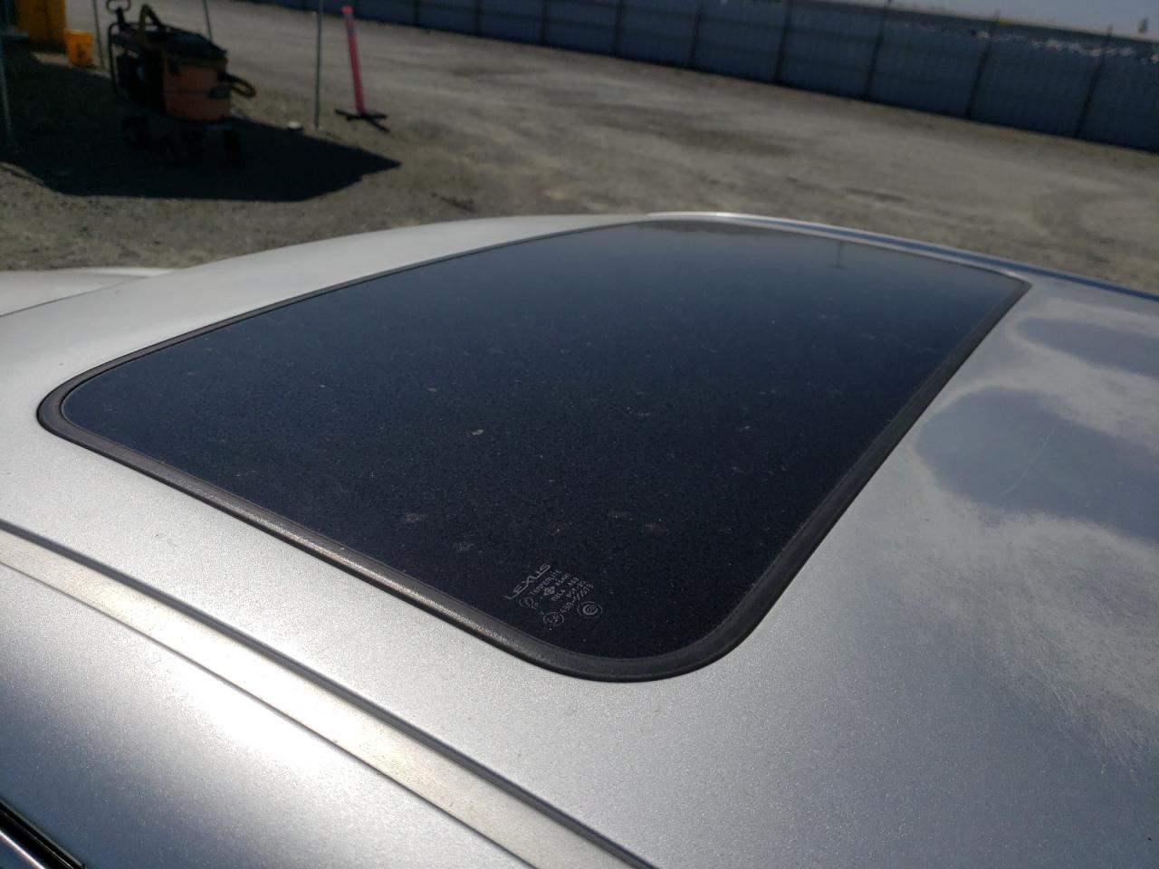 Photo 9 from auction – 2002 LEXUS ES with VIN JTHBF30G420024146
