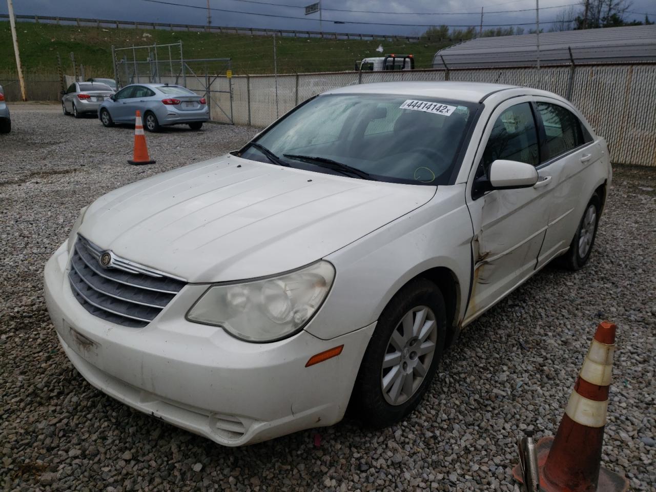 Photo 2 from auction – 2007 CHRYSLER SEBRING with VIN 1C3LC46K27N558163