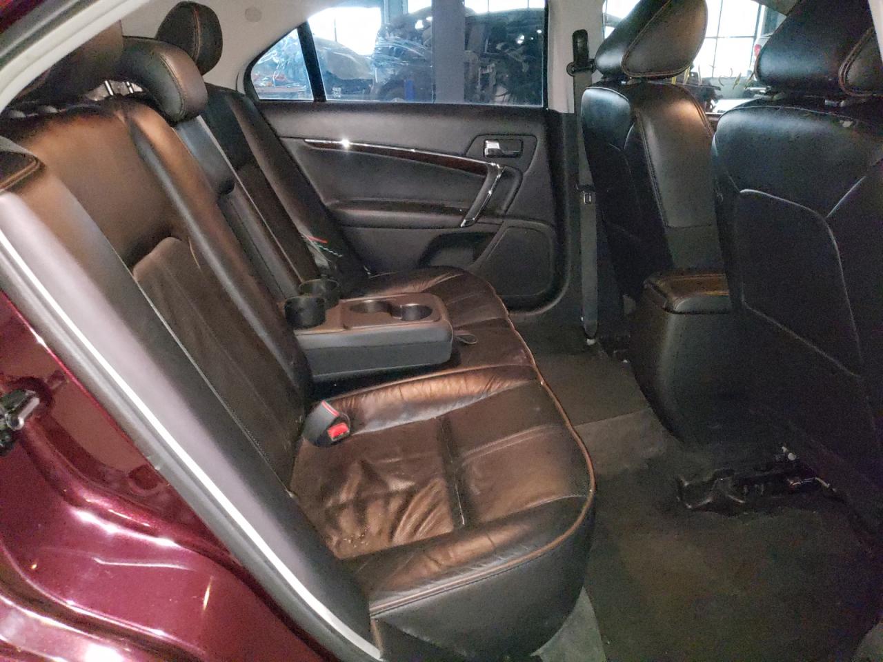 صورة رقم 6 من المزاد - 2011 LINCOLN MKZ مع VIN 3LNHL2GC1BR754660