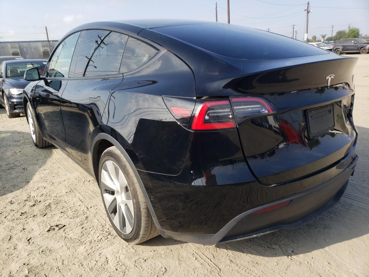 صورة رقم 3 من المزاد - 2021 TESLA MODEL Y مع VIN 5YJYGDED5MF133281