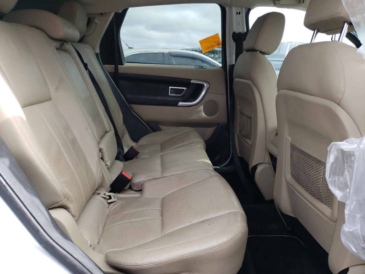 Photo 6 from auction – 2016 LAND ROVER DISCOVERY with VIN SALCT2BG5GH555363